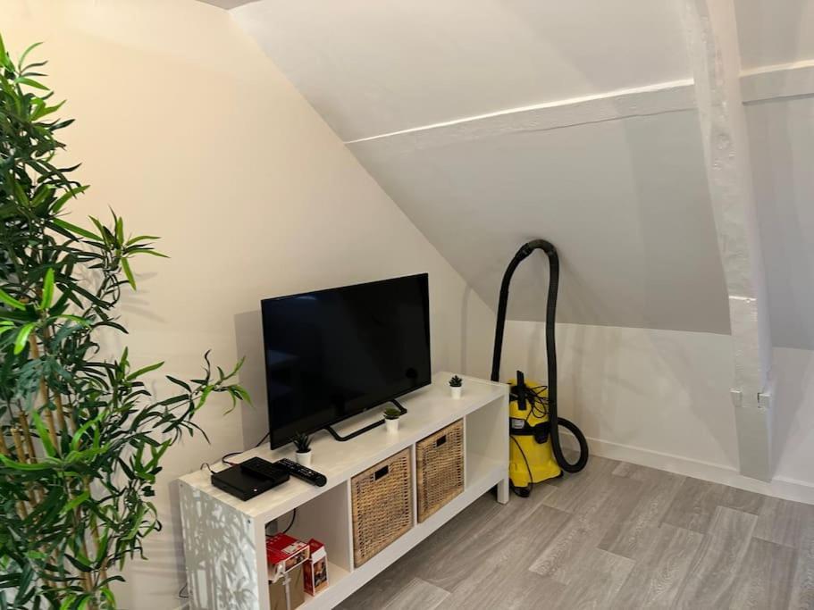 Appartement Centre Ville Lillebonne 2Eme Etage Eksteriør billede